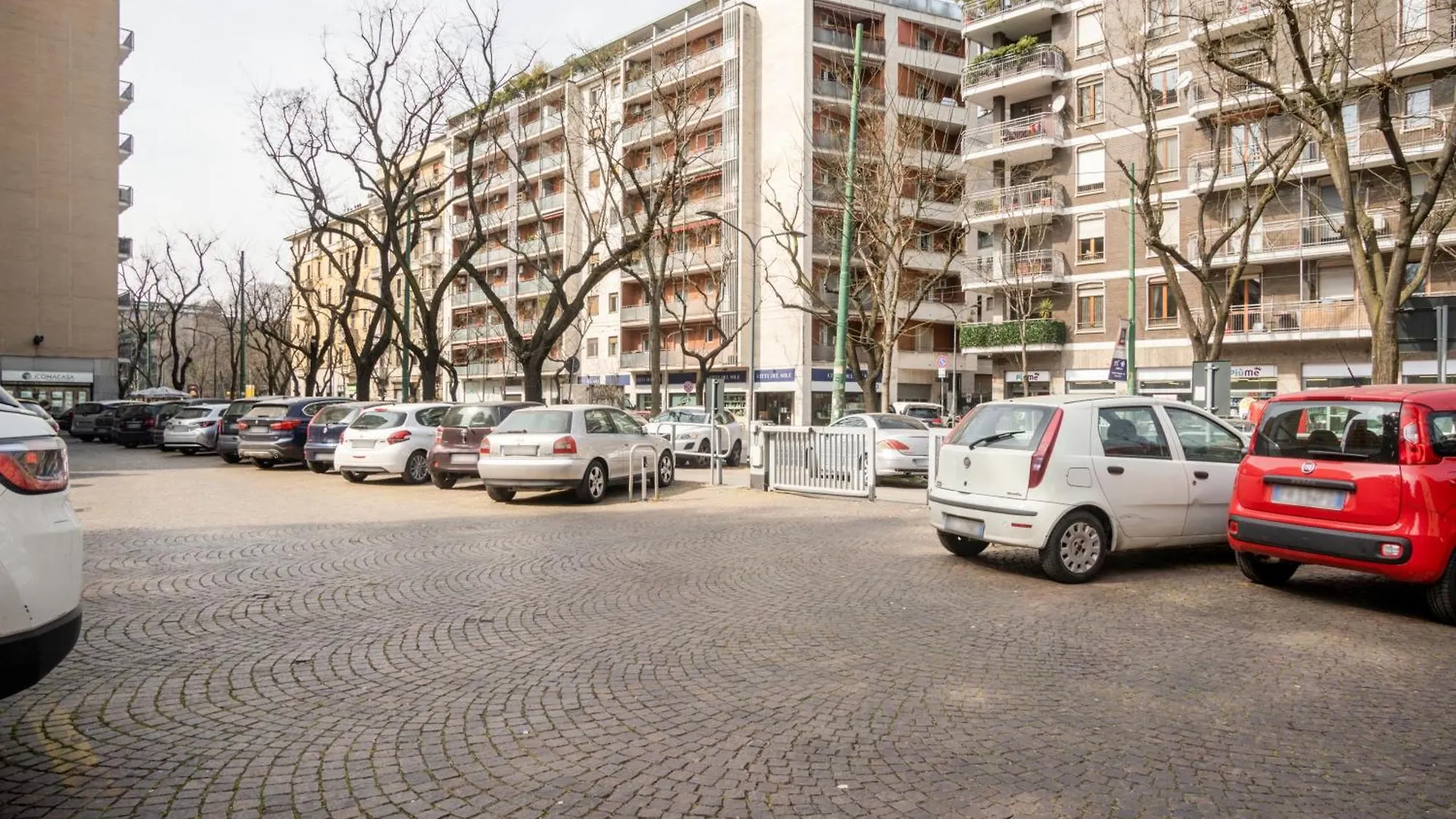 Elegante Bilocale In Zona Tortona Lejlighed Milano